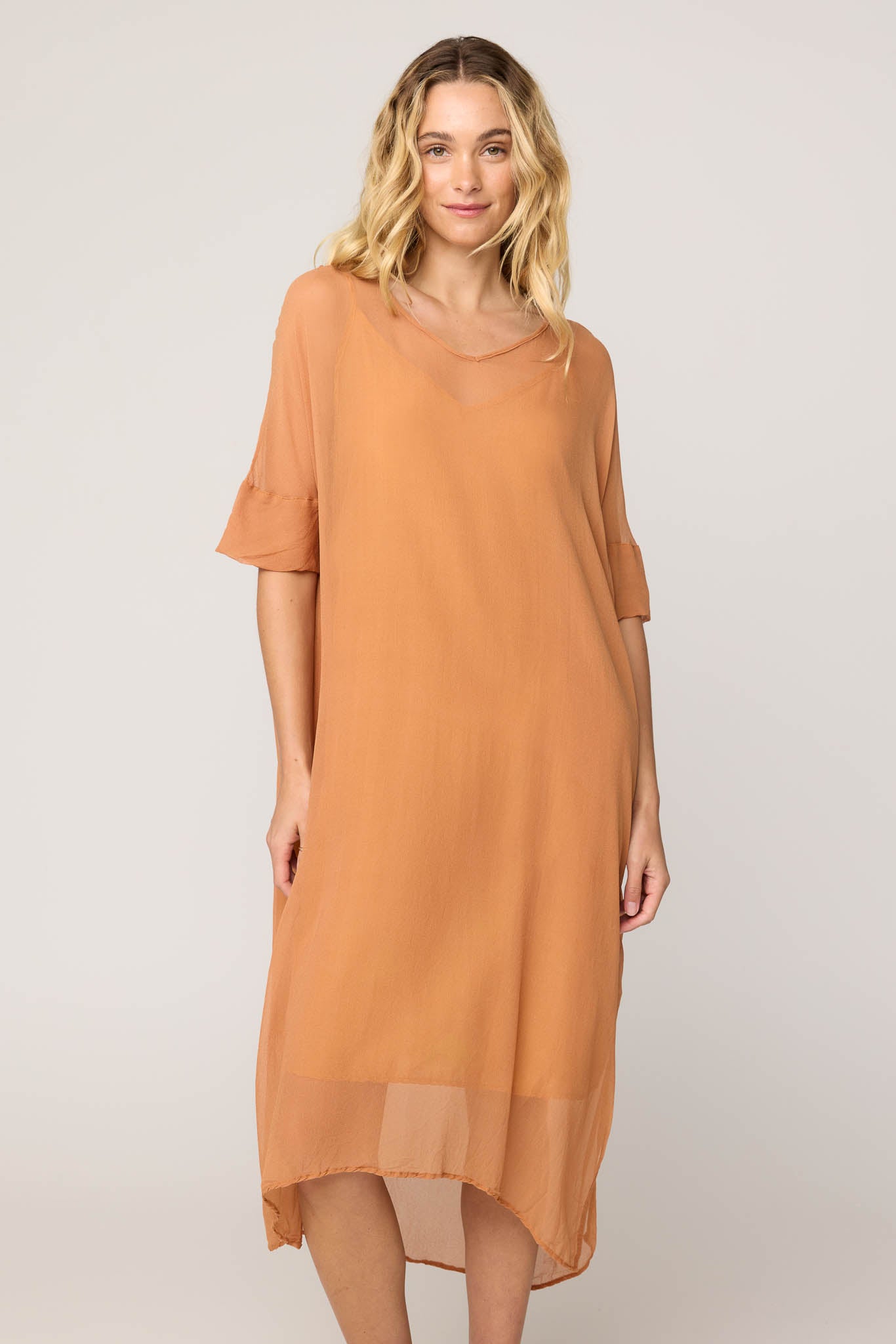 TALLOWS DRESS - APRICOT