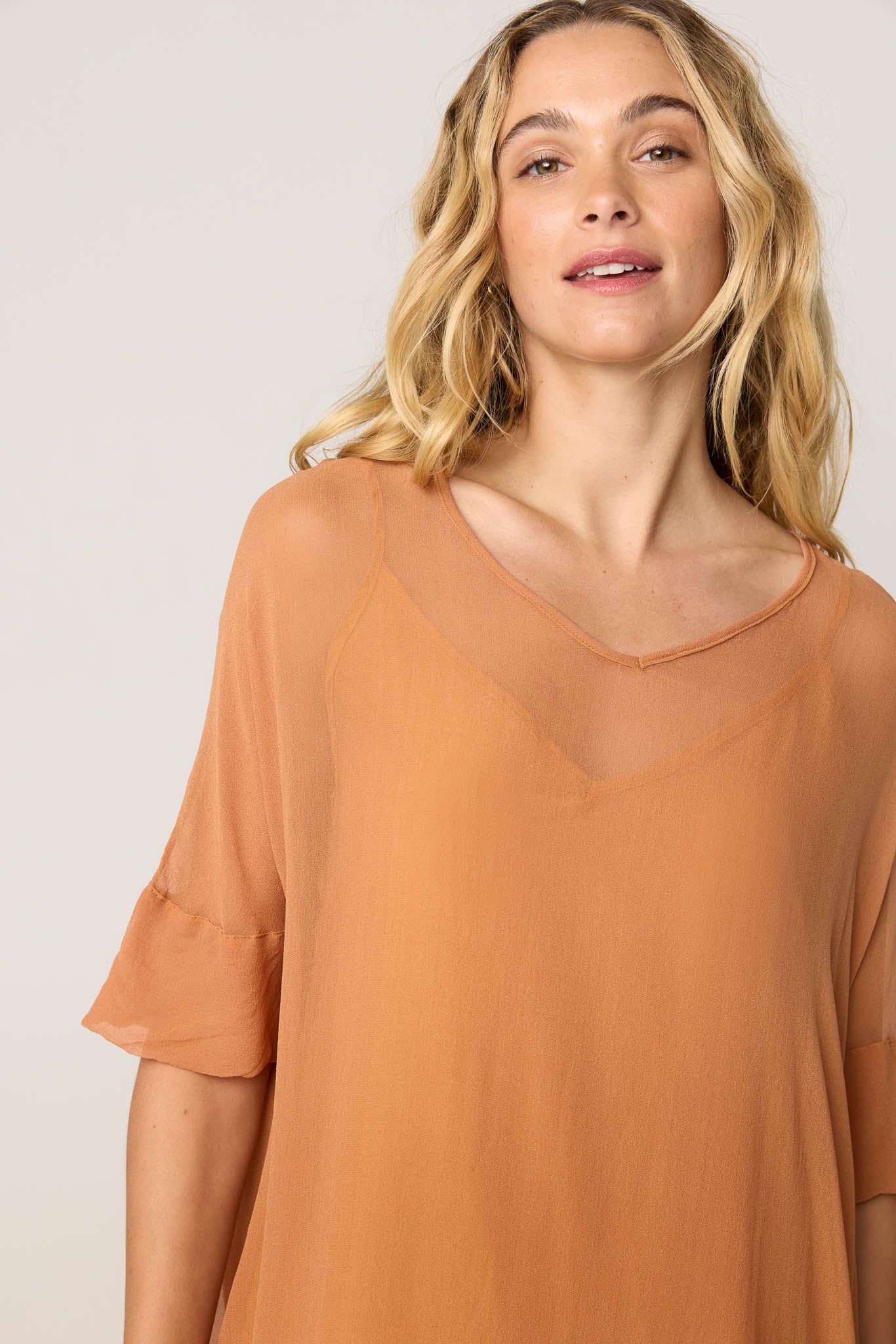 TALLOWS DRESS - APRICOT