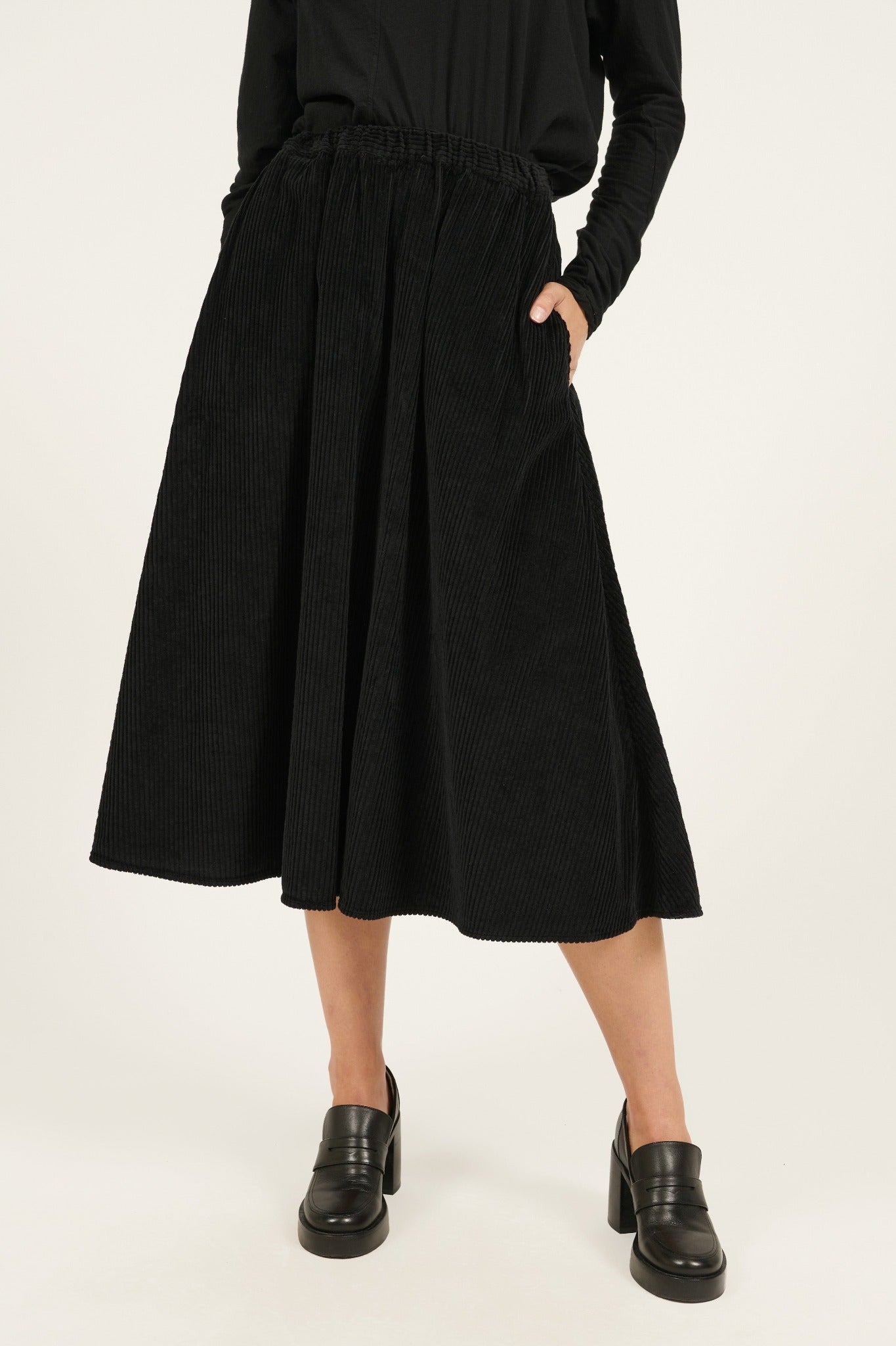 CORDIALLY SKIRT - NOIR (PRE-ORDER) - Primness